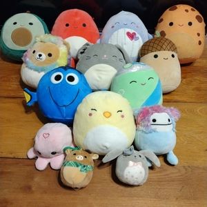 Lot Of 14 Squishmallows Various Sizes Stuffed Animals Plush Toys